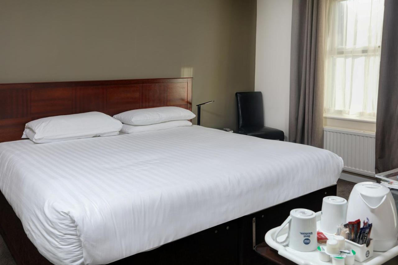 Best Western Claydon Hotel Exterior photo